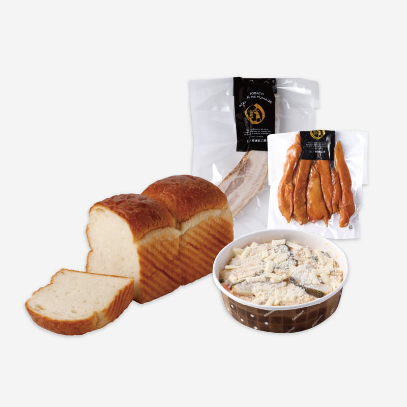 とろ～り濃厚な蟹と真鱈のグラタンと、相性抜群のパンや燻製を詰め合わせ。