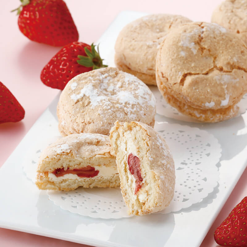 苺のダックワーズ