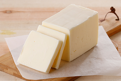 鳥取県産のバターを使用したバタークリーム