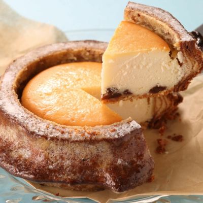 バウムクーヘンと北海道クリームチーズ＞新感覚の絶品チーズケーキ