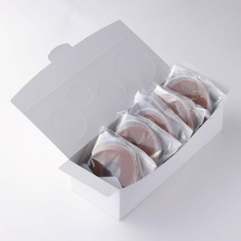 ショコラミニバウム_日持ちするので冬のお茶請けや手土産におすすめ